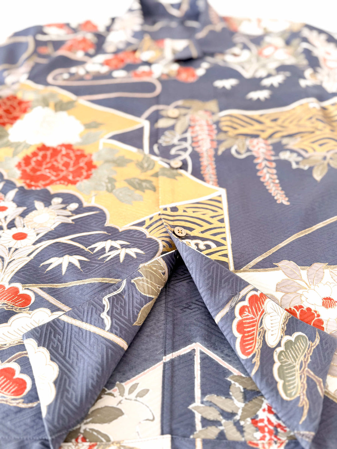 着物アロハシャツ「古典柄を纏うA」AH100442
