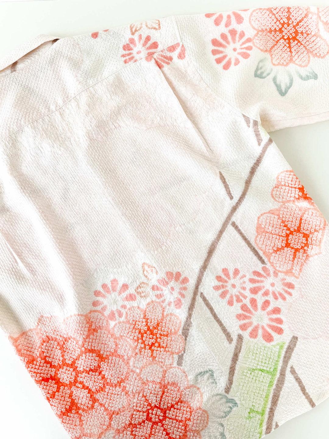 着物アロハシャツ「優しく咲く絞りB」AH100445