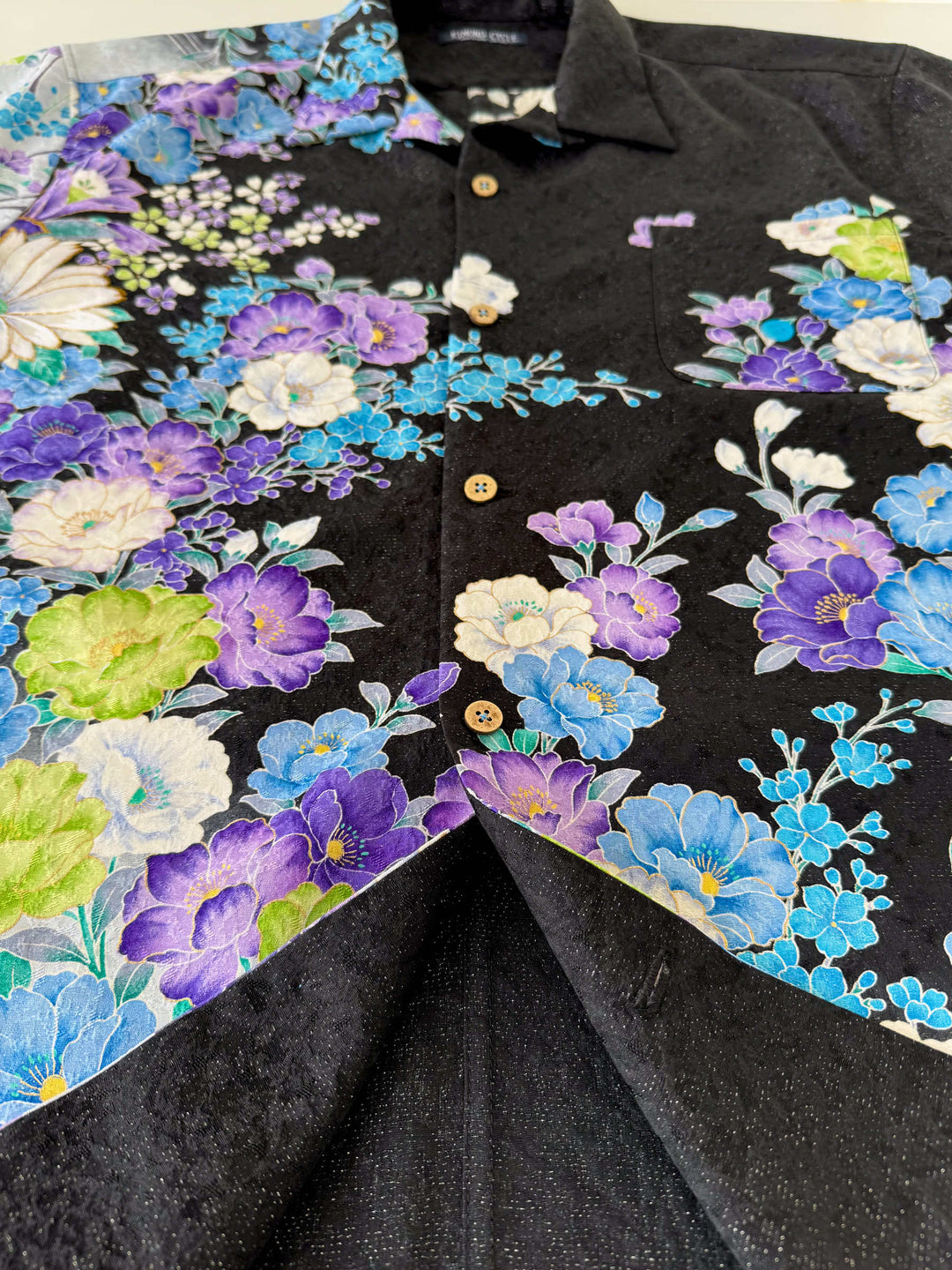 着物アロハシャツ「優雅に咲く花々B」AH100467