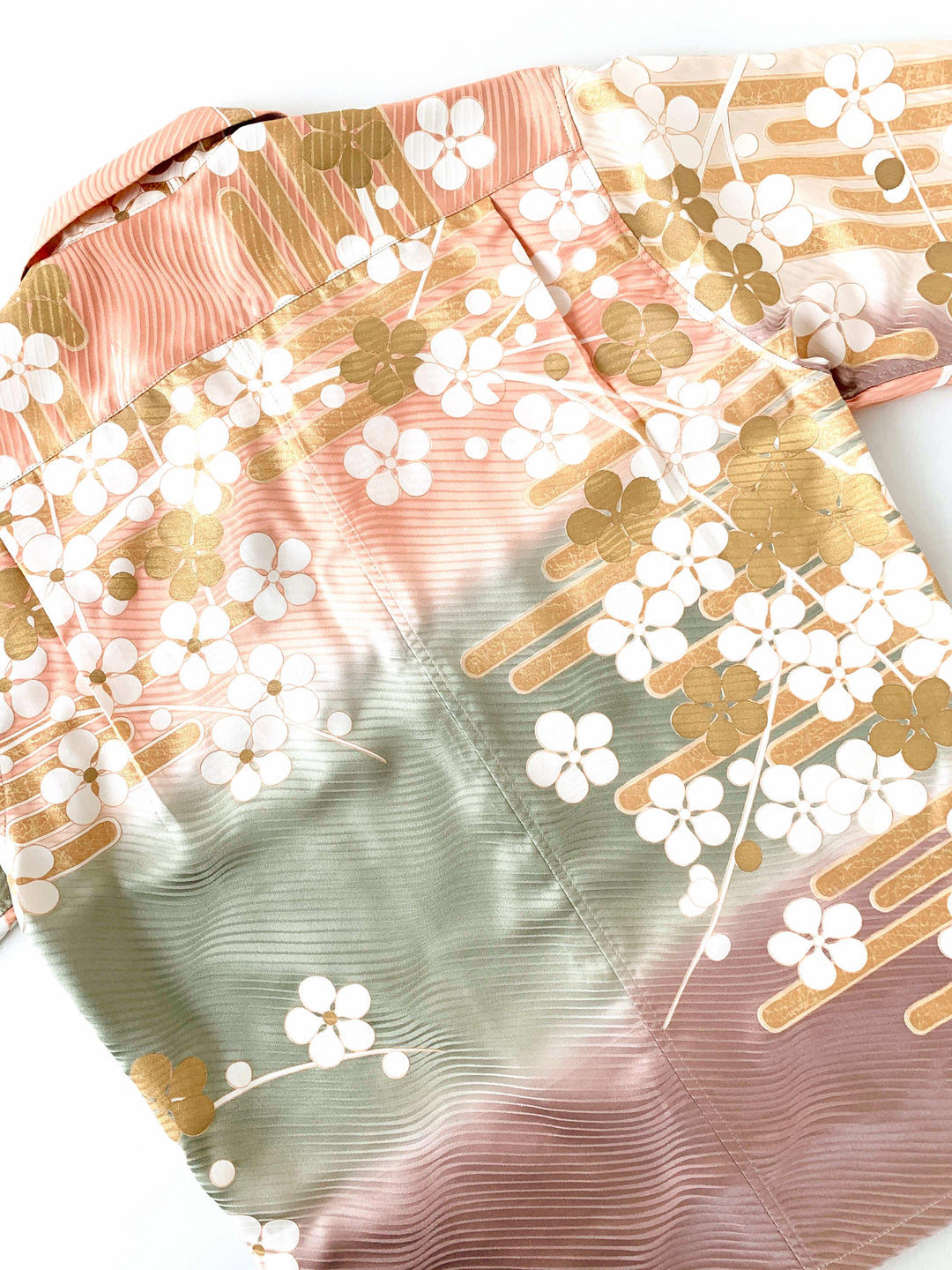 着物アロハシャツ「咲き誇る梅A」AH100225 - 着物アロハシャツ専門店｜KIMONO-CYCLE