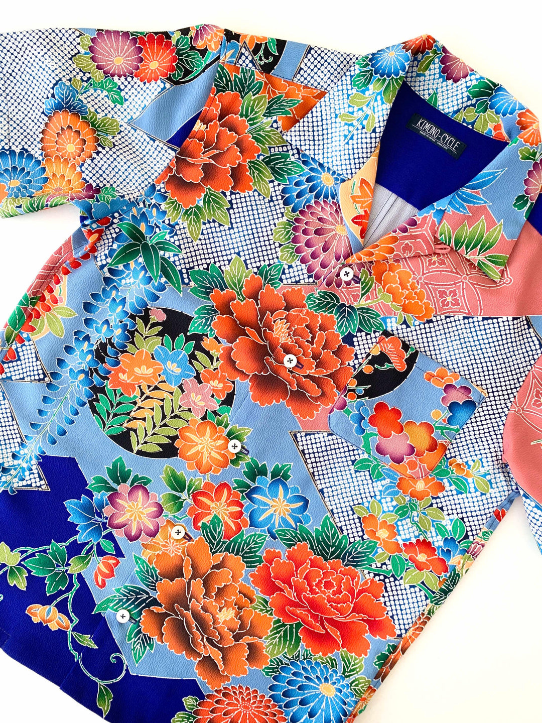 着物アロハシャツ「色鮮やかな花々A」AH100235 - 着物アロハシャツ専門店｜KIMONO-CYCLE