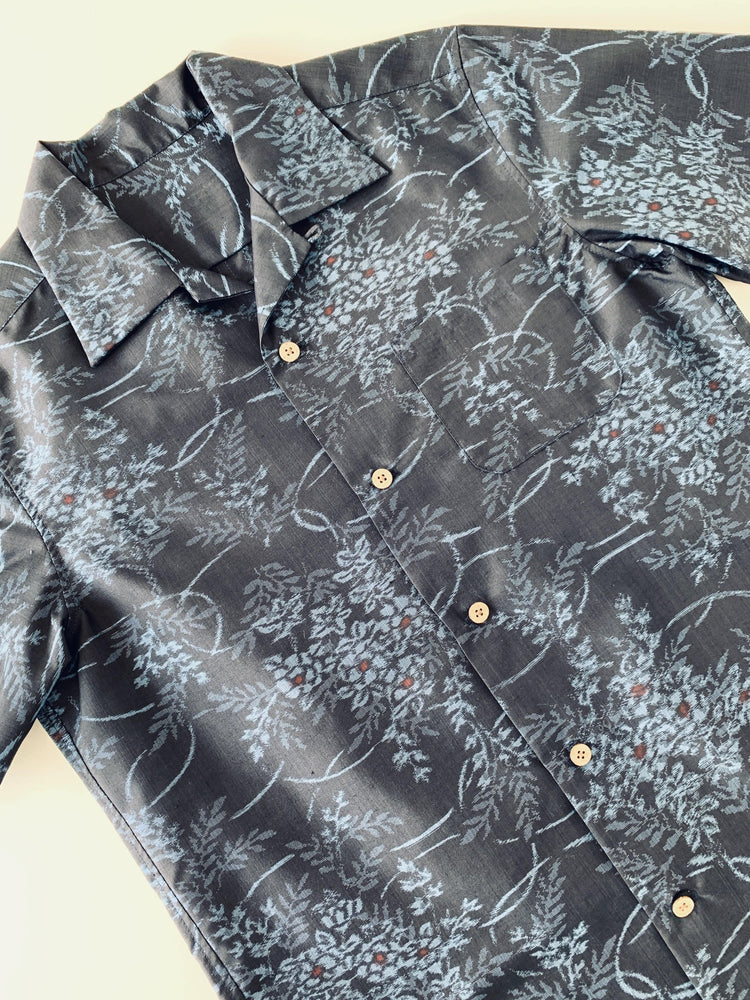 着物アロハ「濃藍の草花」AH100011 - 着物アロハシャツ専門店｜KIMONO-CYCLE