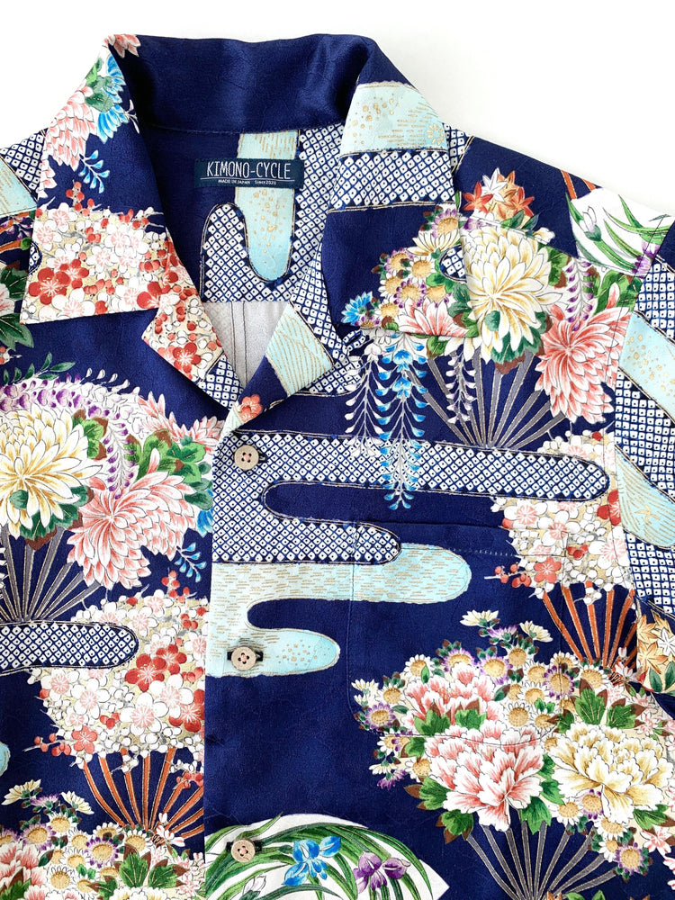 着物アロハ「雲と浮かぶ扇の花々」AH100071 - 着物アロハシャツ専門店｜KIMONO-CYCLE