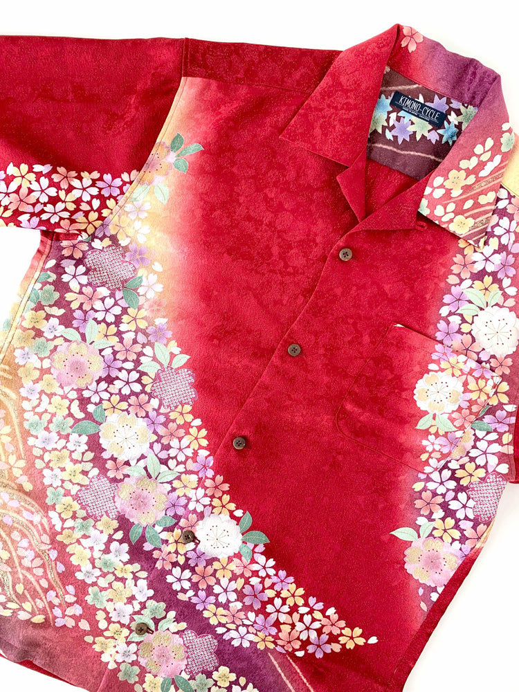 着物アロハシャツ「赤に流れ咲く花 B」AH100160 - 着物アロハシャツ専門店｜KIMONO-CYCLE