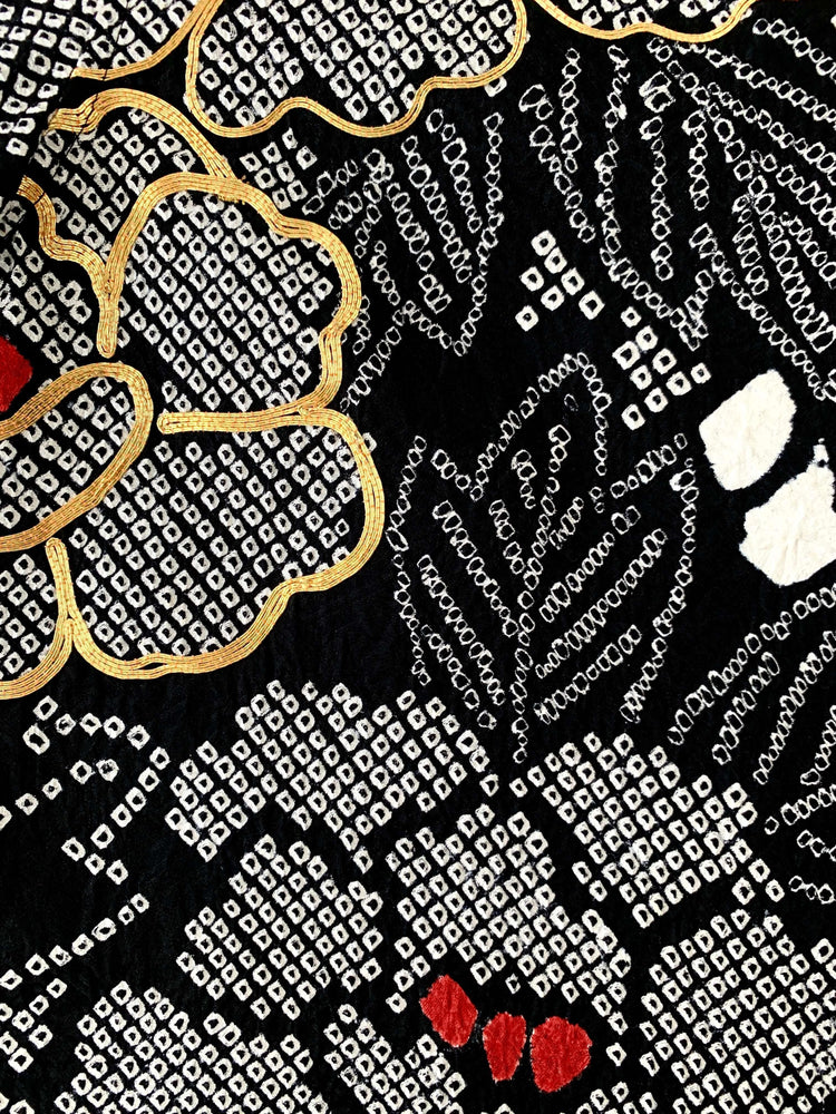 着物アロハシャツ「黒絞りの花模様B」AH100172 - 着物アロハシャツ専門店｜KIMONO-CYCLE